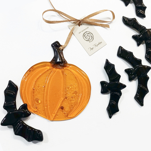 Set - Glass pumpkin and 4 bats